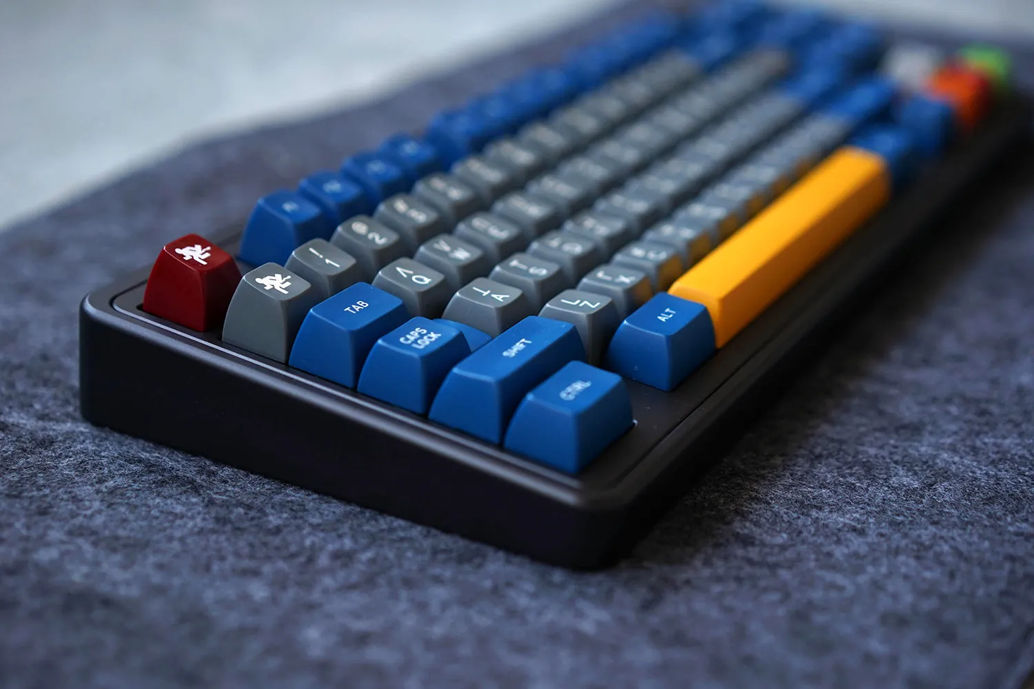 Skog Lite Mechanical Keyboard Kit